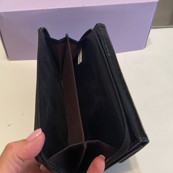 “Look like” D&G wallet - Picture 3 of 6